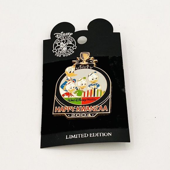 2004 Happy Kwanzaa WDW Disney Pin Around The World Limited Edition. Donald Duck - Picture 1 of 2
